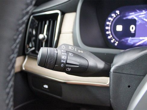 New 2026 Volvo XC90 B5 Ultra w/ Protection Package Premier image 51