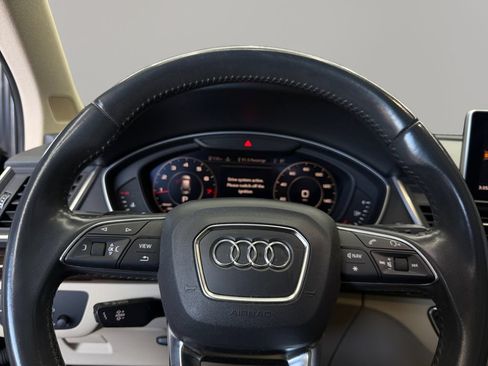 Used 2019 Audi Q5 2.0T Premium Plus w/ Premium Plus Package AWD/4WD image 20