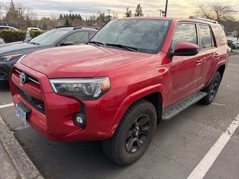 Used 2021 Toyota 4Runner SR5 image 1