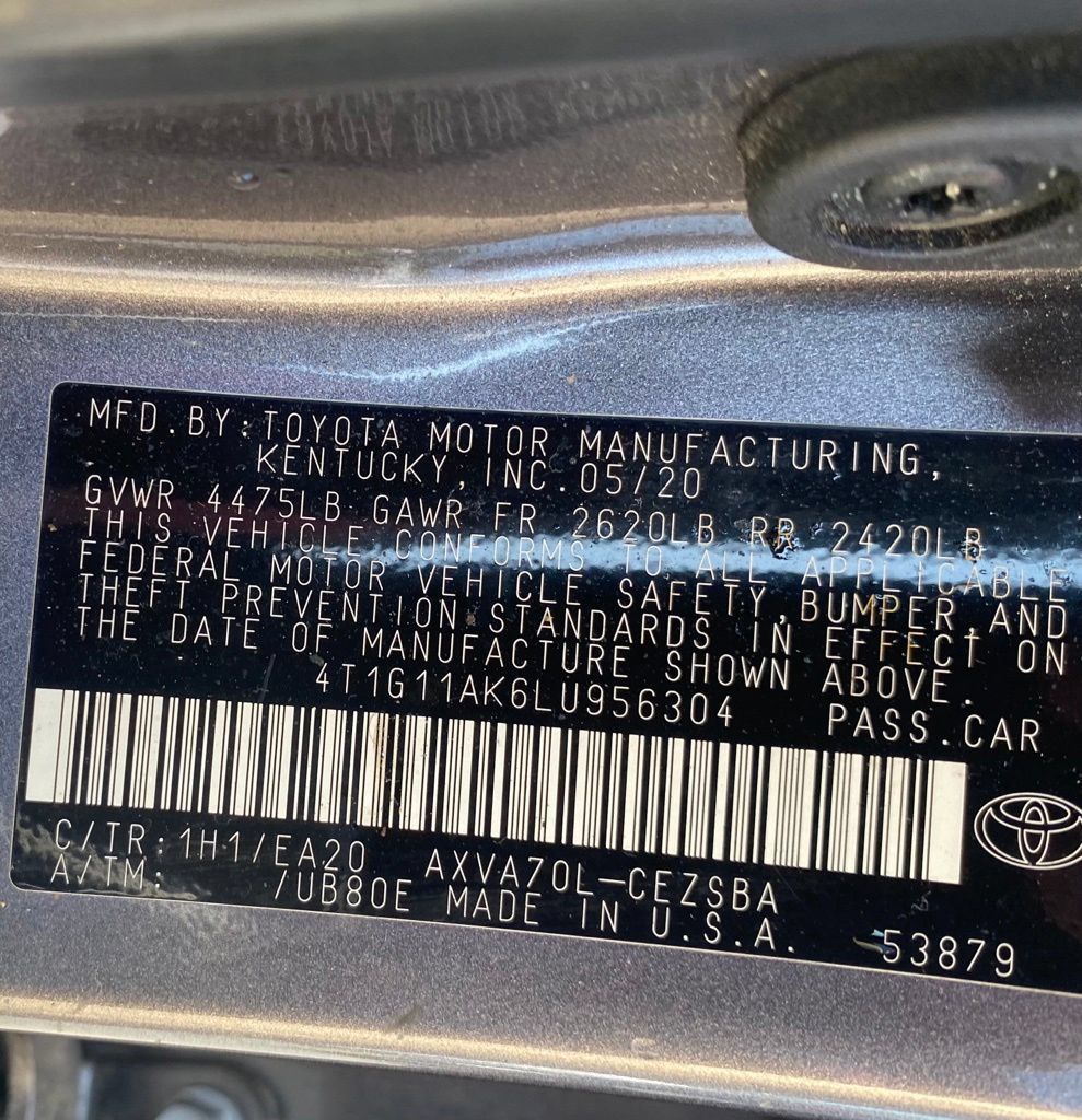 Used 2020 Toyota Camry SE FWD image 18
