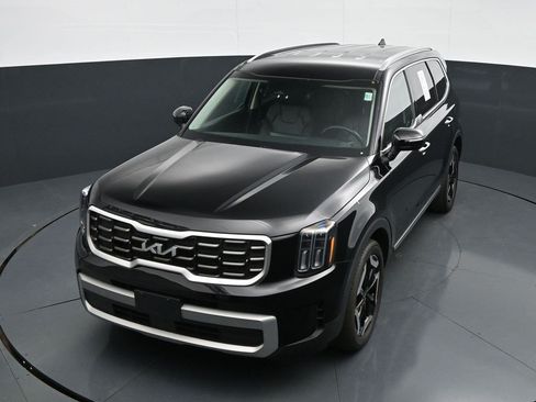 Used 2023 Kia Telluride S FWD image 24