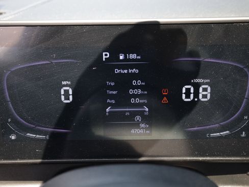 Used 2024 Kia Sportage EX FWD image 20