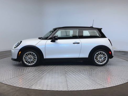 New 2026 MINI Cooper S image 5