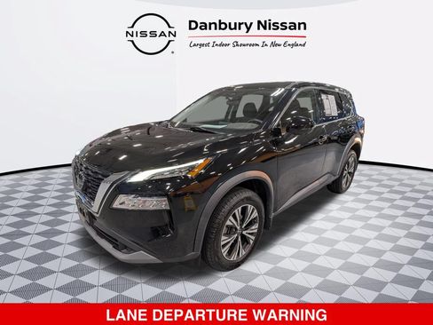 Used 2021 Nissan Rogue SV AWD/4WD image 8