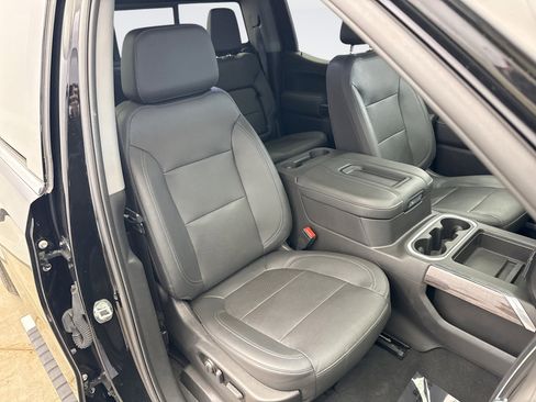 Used 2022 Chevrolet Silverado 1500 LTZ image 17