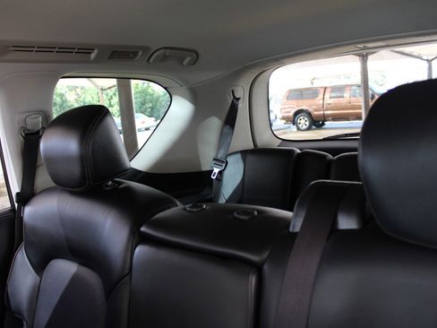 Used 2018 Nissan Armada SL w/ Moonroof Package image 15