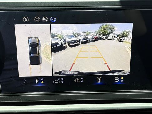 Used 2024 Chevrolet Silverado EV W/T AWD/4WD image 20