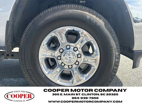Used 2024 RAM 2500 Big Horn AWD/4WD image 12