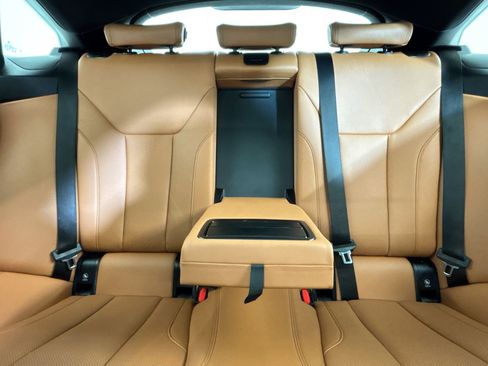 Used 2023 BMW i4 eDrive40 w/ Premium Package image 28