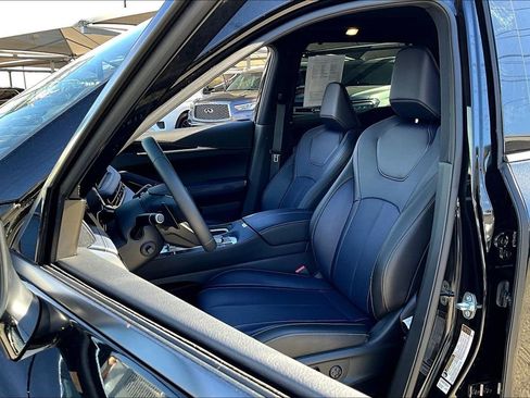 Certified 2026 INFINITI QX60 Sport image 38