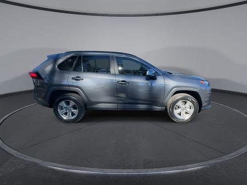 Used 2023 Toyota RAV4 XLE image 18