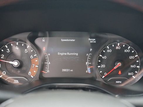 Used 2023 Jeep Compass Trailhawk AWD/4WD image 15