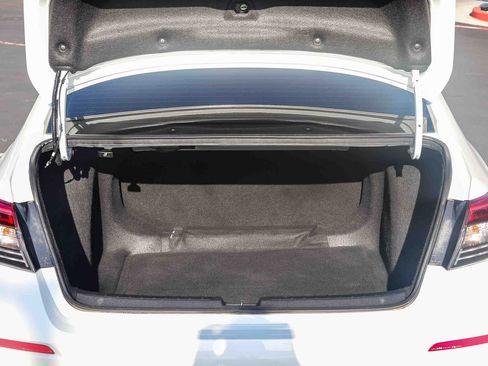 Used 2024 Honda Civic LX image 31