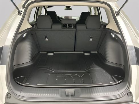 Certified 2026 Honda HR-V LX image 27