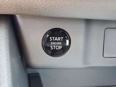 New 2026 Nissan Rogue Platinum w/ Platinum Premium Package image 34