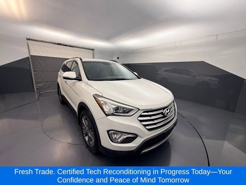 Used 2016 Hyundai Santa Fe SE w/ Option Group 02 AWD/4WD image 6