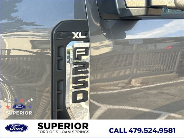 Used 2025 Ford F250 XL w/ XL Chrome Package AWD/4WD image 12
