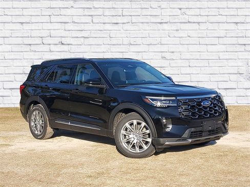 New 2026 Ford Explorer Platinum image 1