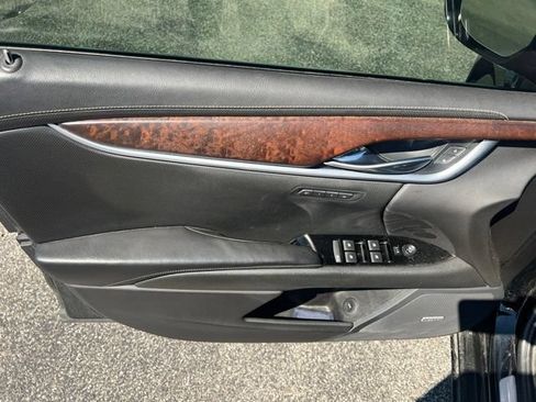 Used 2019 Cadillac XTS Luxury AWD/4WD image 12
