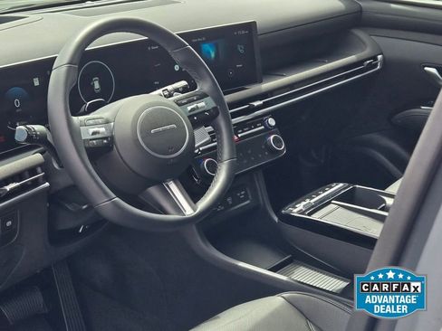 Certified 2025 Hyundai Tucson Limited AWD/4WD image 24