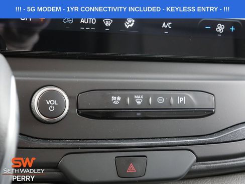 New 2026 Ford Transit 250 148 Medium Roof image 23