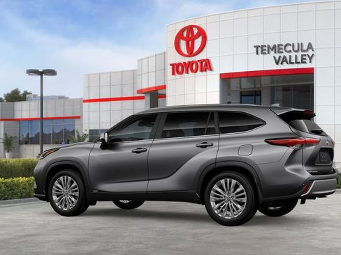New 2026 Toyota Highlander Platinum AWD/4WD image 7