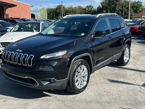 Used 2014 Jeep Cherokee Limited w/ Trailer Tow Group image 2