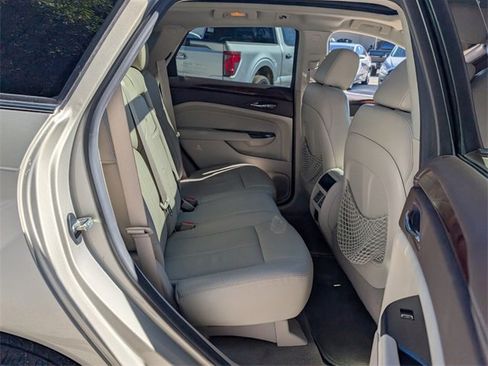 Used 2016 Cadillac SRX Luxury image 17