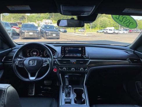 Used 2022 Honda Accord Sport image 13