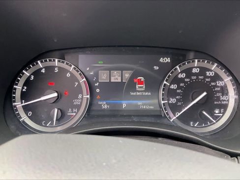 Used 2021 Toyota Highlander XLE image 26