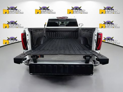 Used 2024 GMC Sierra 2500 Denali w/ Denali Reserve Package AWD/4WD image 27