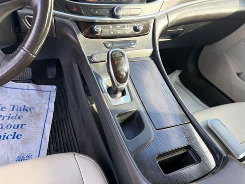 Certified 2017 Buick LaCrosse Preferred image 19