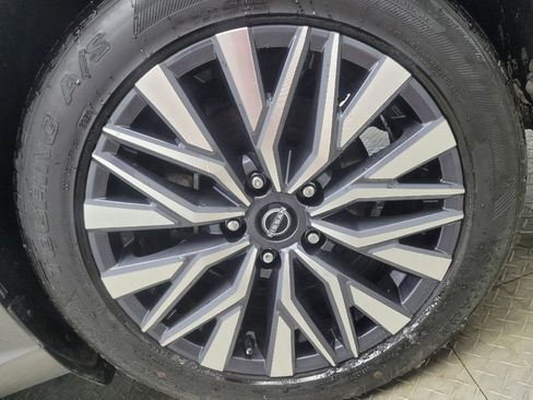 Used 2023 Nissan Altima 2.5 SV image 31