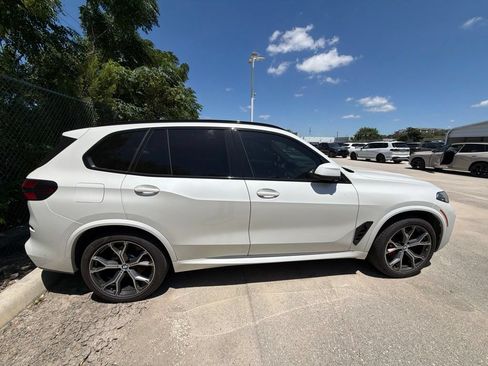 Used 2026 BMW X5 sDrive40i w/ M Sport Package RWD image 3