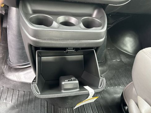 New 2025 Chevrolet Express 3500 Work Van w/ Driver Convenience Package image 14