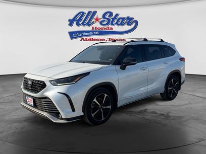 Used 2022 Toyota Highlander XSE