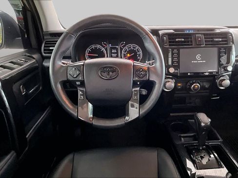 Used 2021 Toyota 4Runner Venture w/ Moonroof Package AWD/4WD image 6