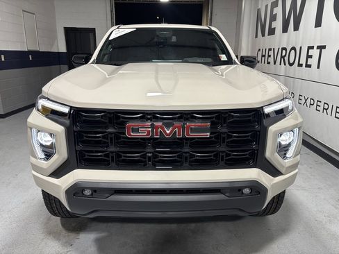 New 2026 GMC Canyon Elevation w/ Convenience Package image 35
