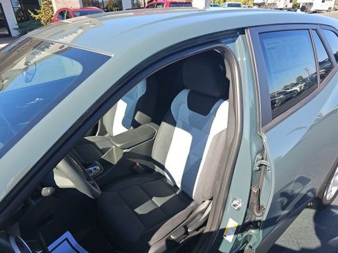 New 2026 Chevrolet Trax LS w/ LS Convenience Package image 27