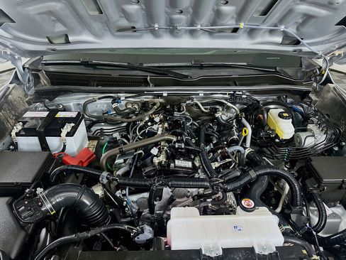 Used 2025 Toyota 4Runner SR5 image 32