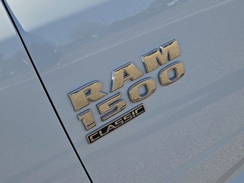 Used 2024 RAM 1500 Classic SLT image 11