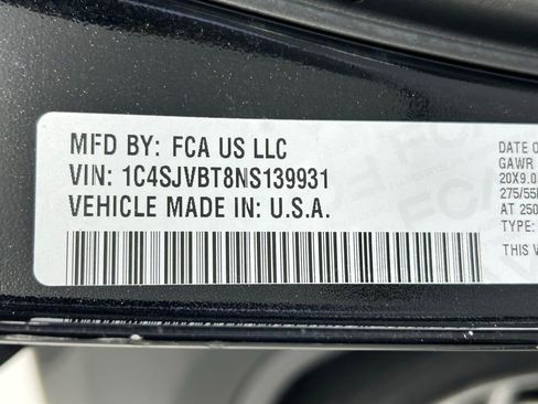 Used 2022 Jeep Wagoneer Series II image 38