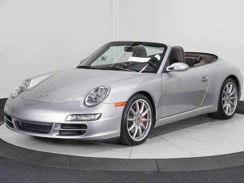 Used 2007 Porsche 911 Carrera S RWD image 5