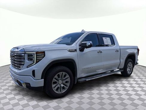 Used 2026 GMC Sierra 1500 Denali AWD/4WD image 8