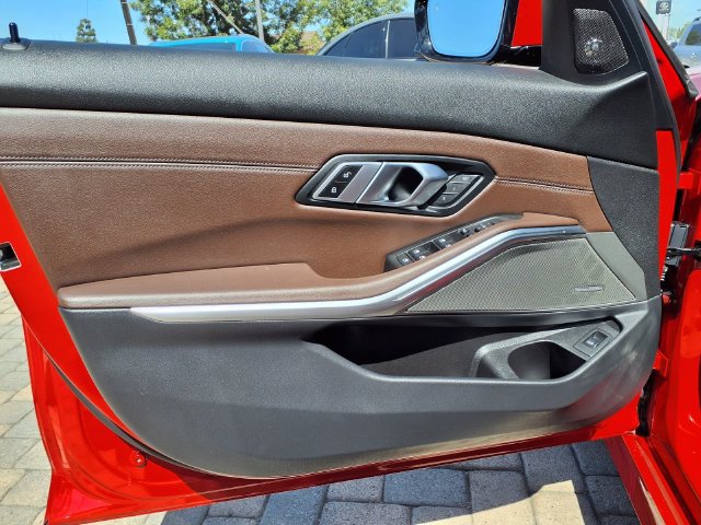 Used 2023 BMW 330i Sedan w/ Premium Package RWD image 14