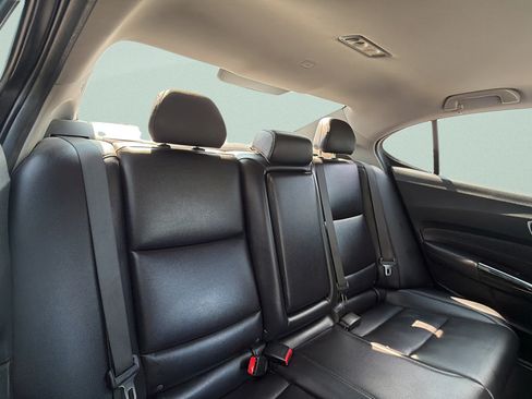 Used 2020 Acura TLX FWD image 32