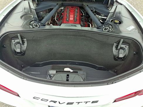 Used 2025 Chevrolet Corvette Stingray Coupe w/ Battery Protection Package image 28