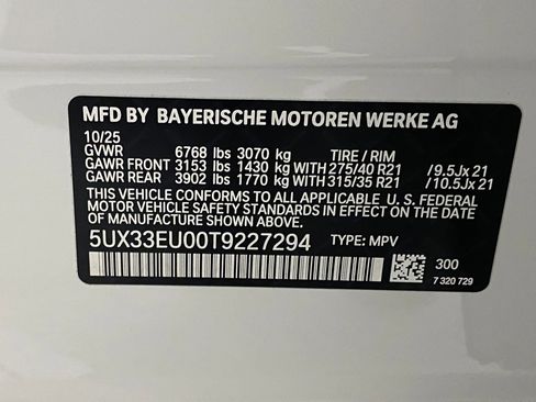 Used 2026 BMW X5 M60i image 21