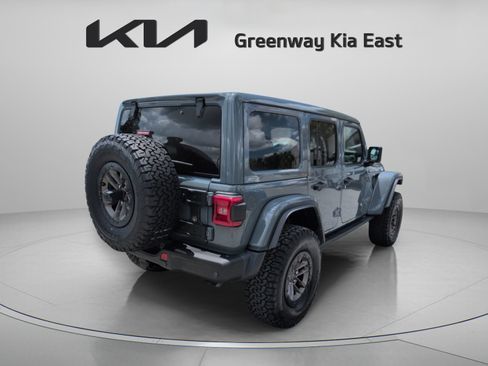 Used 2025 Jeep Wrangler Unlimited Rubicon 392 AWD/4WD image 6