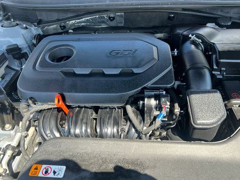 Used 2017 Hyundai Sonata SE FWD image 30